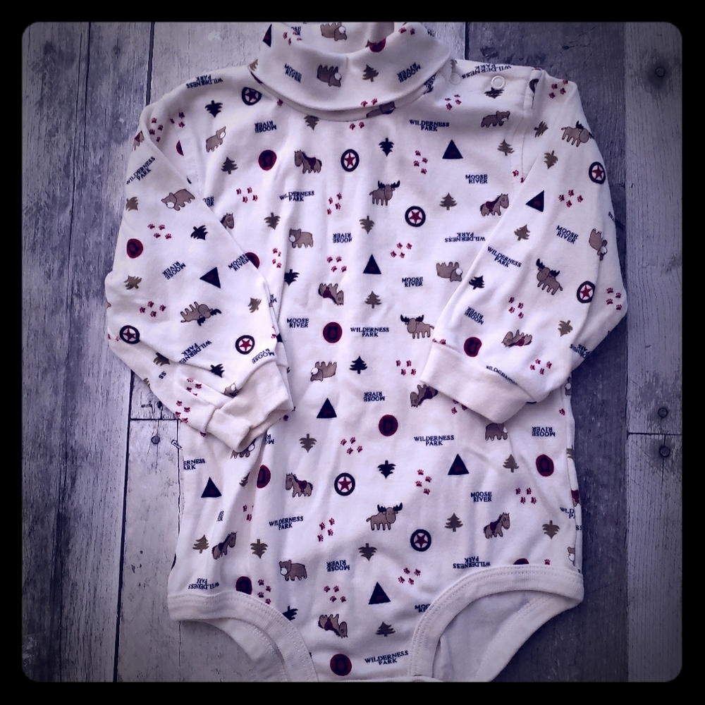 Carter's Long Sleeve Turtleneck Onsie 12M
